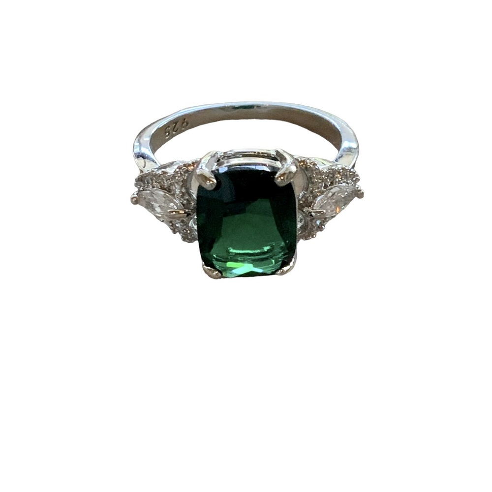 Simulated Emerald and CZ Ring 925 Silver Size 6